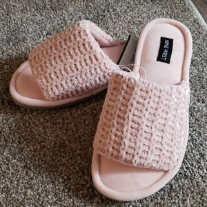 Nine west slippers